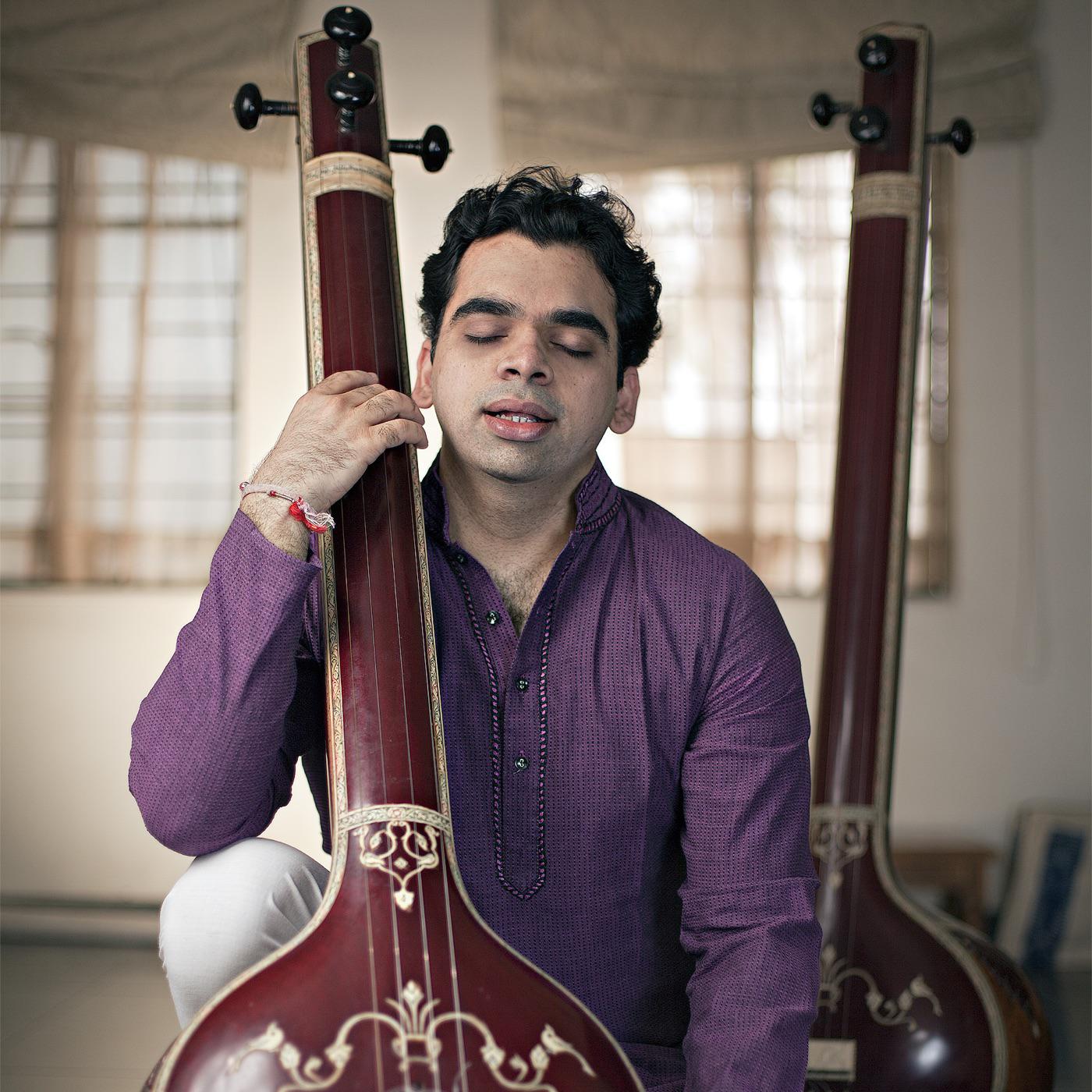 Rahul Deshpande's Audio Blog (podcast) - Rahul Deshpande | Listen Notes, image size:1400x1400