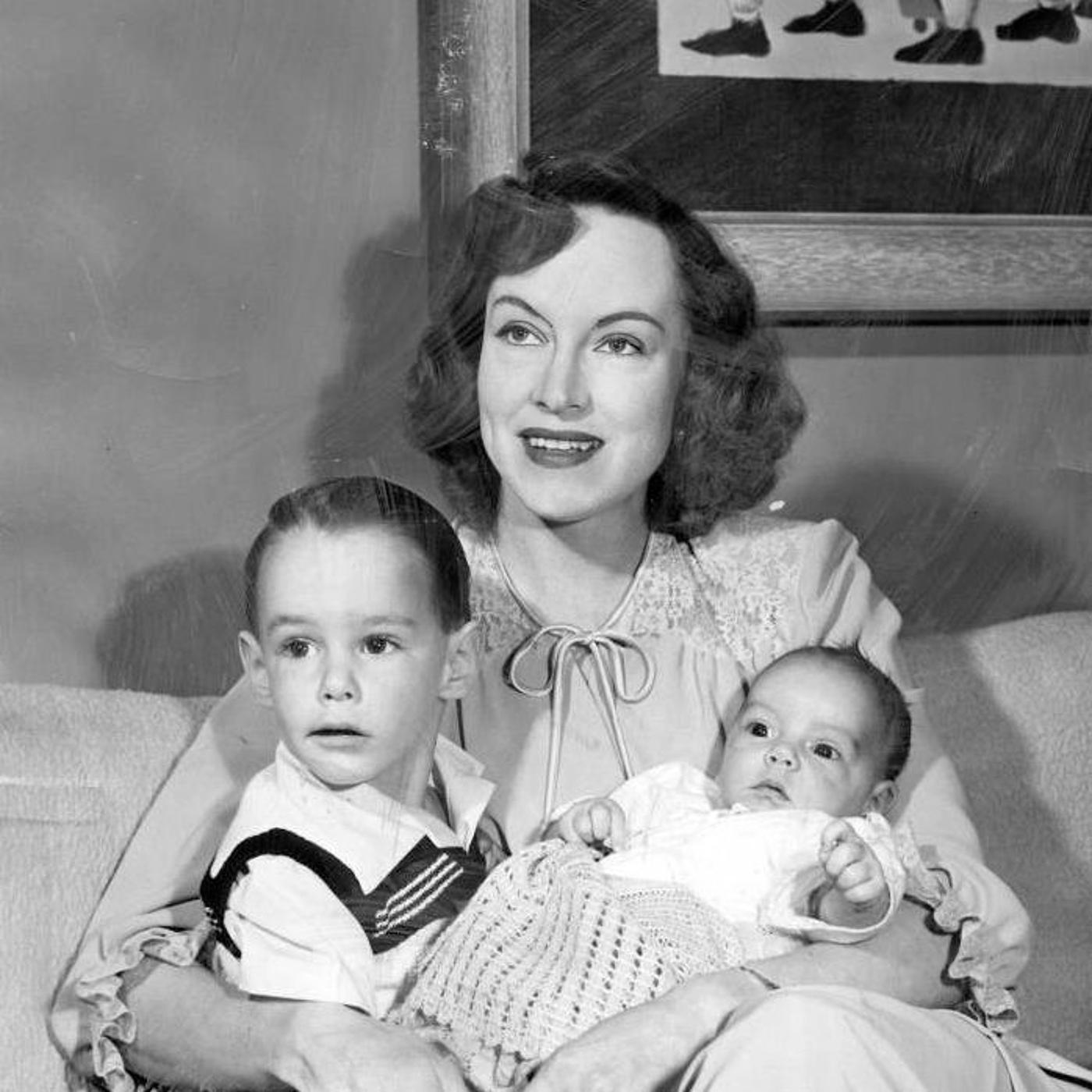 Actress Virginia Gregg Tells a Funny Pregnancy Wardrobe Malfunction ...