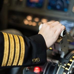 Last US Airline Drops College Education Requirement for Pilots