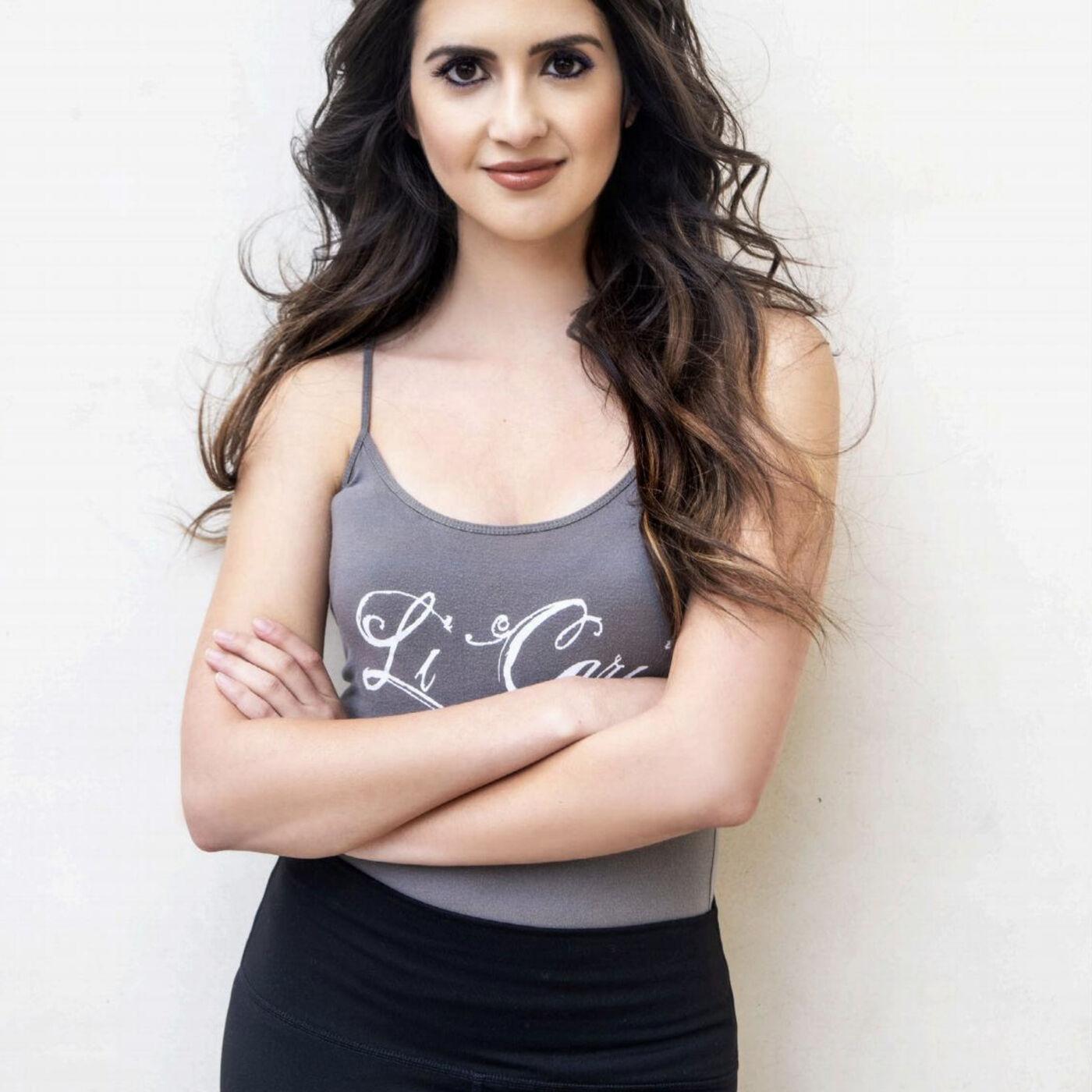 Laura Marano 